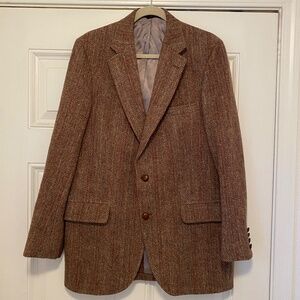Like new!   Handwoven Scottish Wool Sports Coat
